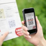 Scanning content with QR code on mobile phone